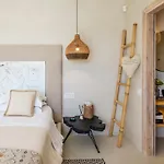 V&v - Luxury Pensión Ornos (Mykonos)
