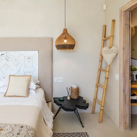 V&v - Luxury Guest house Ornos (Mykonos)